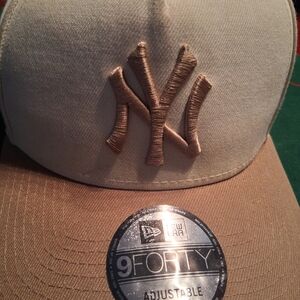 New Era Beige NY 9FORTY Cap